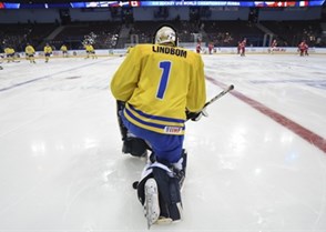 MAGNITOGORSK, RUSSIA - APRIL 21: Sweden's Olof Lindbom #1 looks on during warm ups prior to preliminary round action against Belarus at the 2018 IIHF Ice Hockey U18 World Championship. (Photo by Steve Kingsman/HHOF-IIHF Images)

